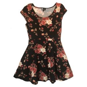 Black Floral Print Casual Dress